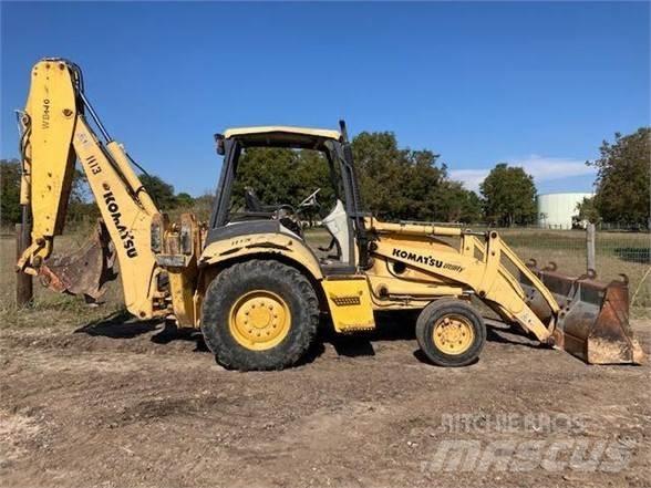 Komatsu WB140 反铲装载机
