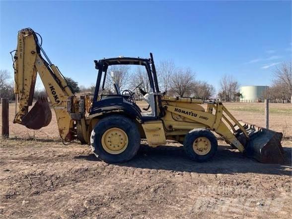 Komatsu WB140 反铲装载机