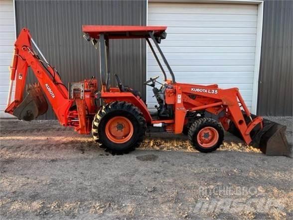 Kubota L35 反铲装载机