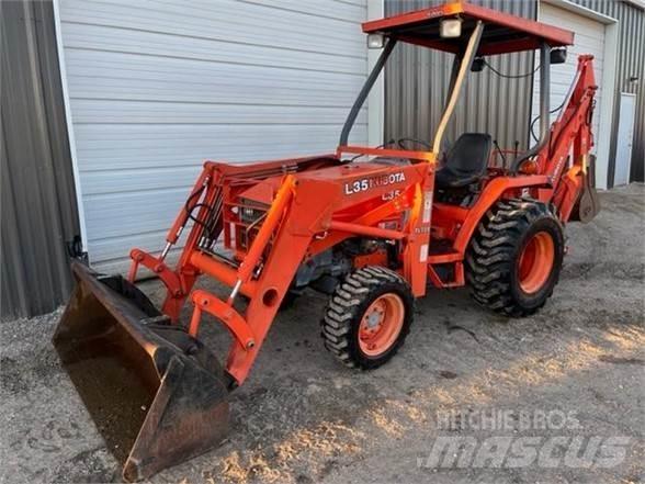 Kubota L35 反铲装载机