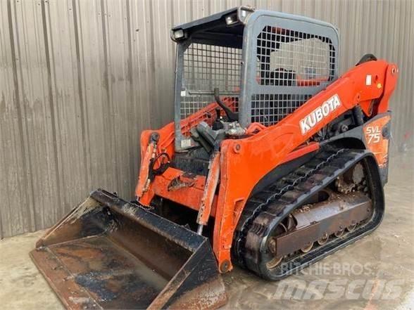 Kubota SVL75 滑移装载机