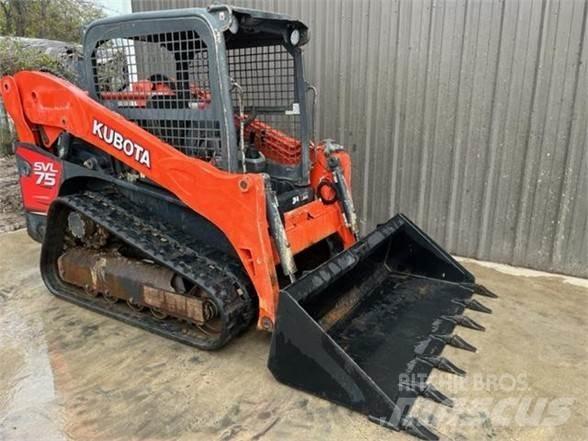 Kubota SVL75 滑移装载机