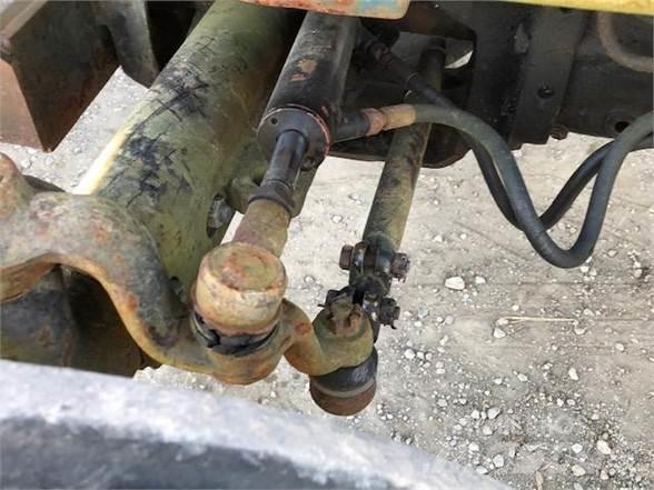Long 2460 拖拉机/农用车