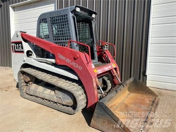 Takeuchi TL12 滑移装载机