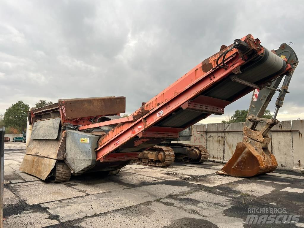Sandvik QE 140 振动筛