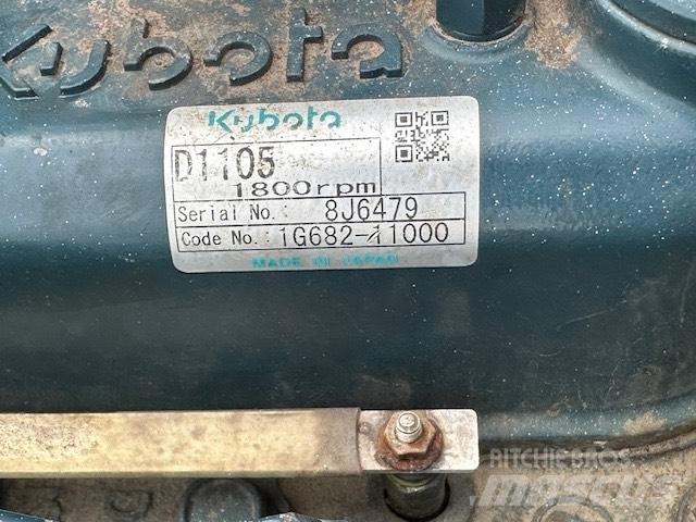 Kubota 1105 发动机