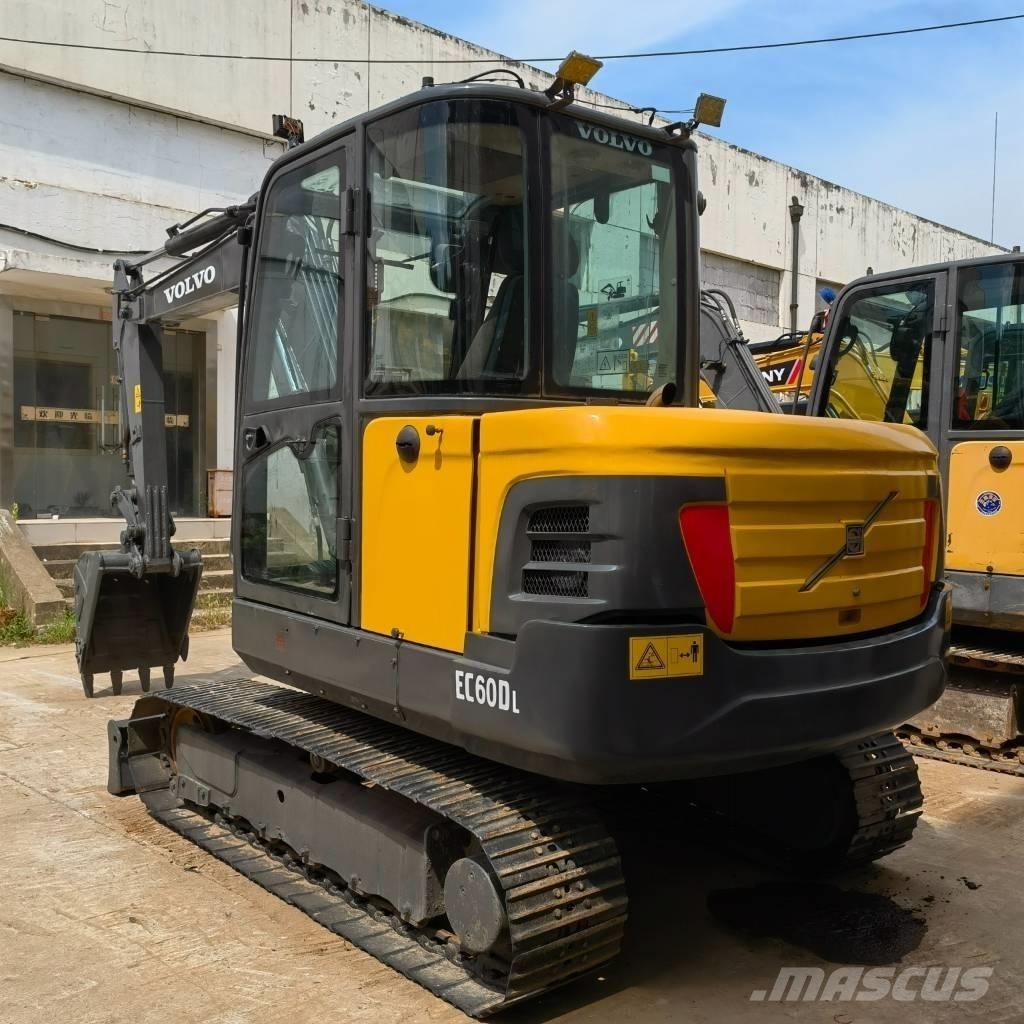 Volvo EC60 小型挖掘机