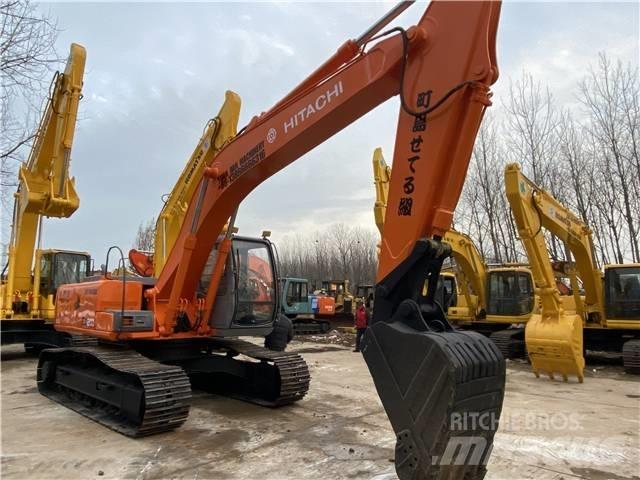 Hitachi EX200-5 履带挖掘机