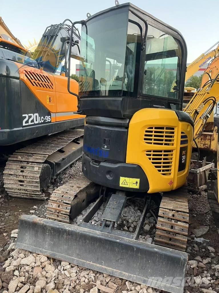 Komatsu PC 30 MR-2 小型挖掘机