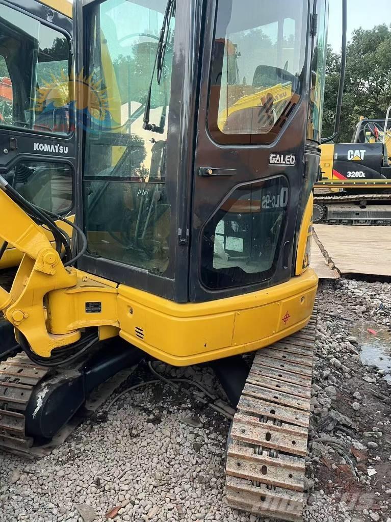 Komatsu PC 30 MR-2 小型挖掘机