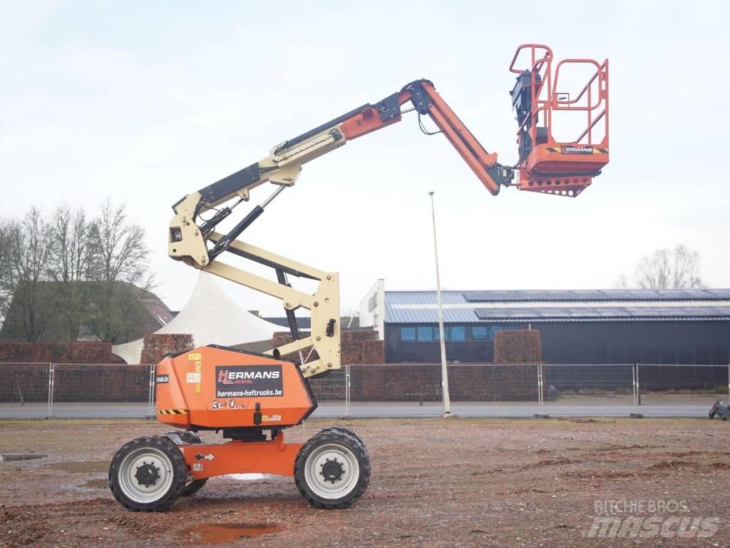 JLG 340 AJ 曲臂高空工作平台