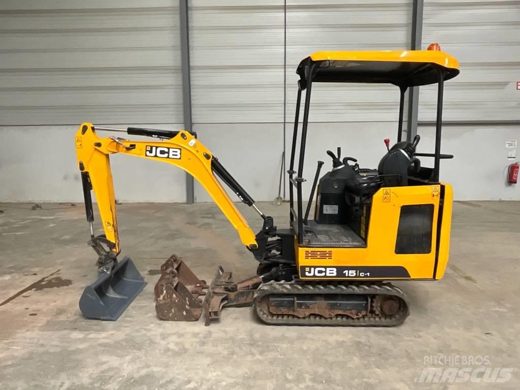 JCB 15 C-1 小型挖掘机