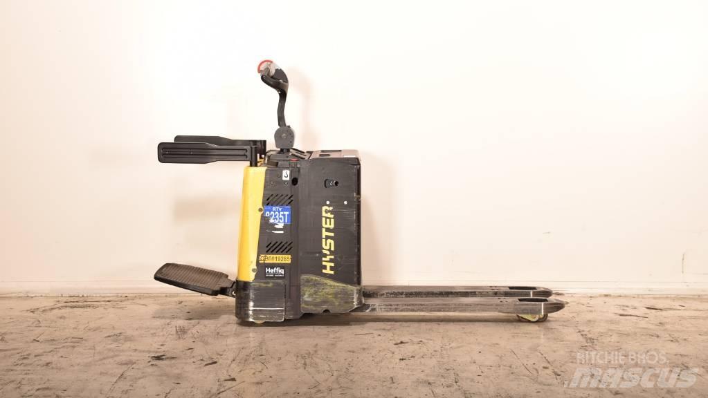 Hyster P 2.0 S 电动搬运车