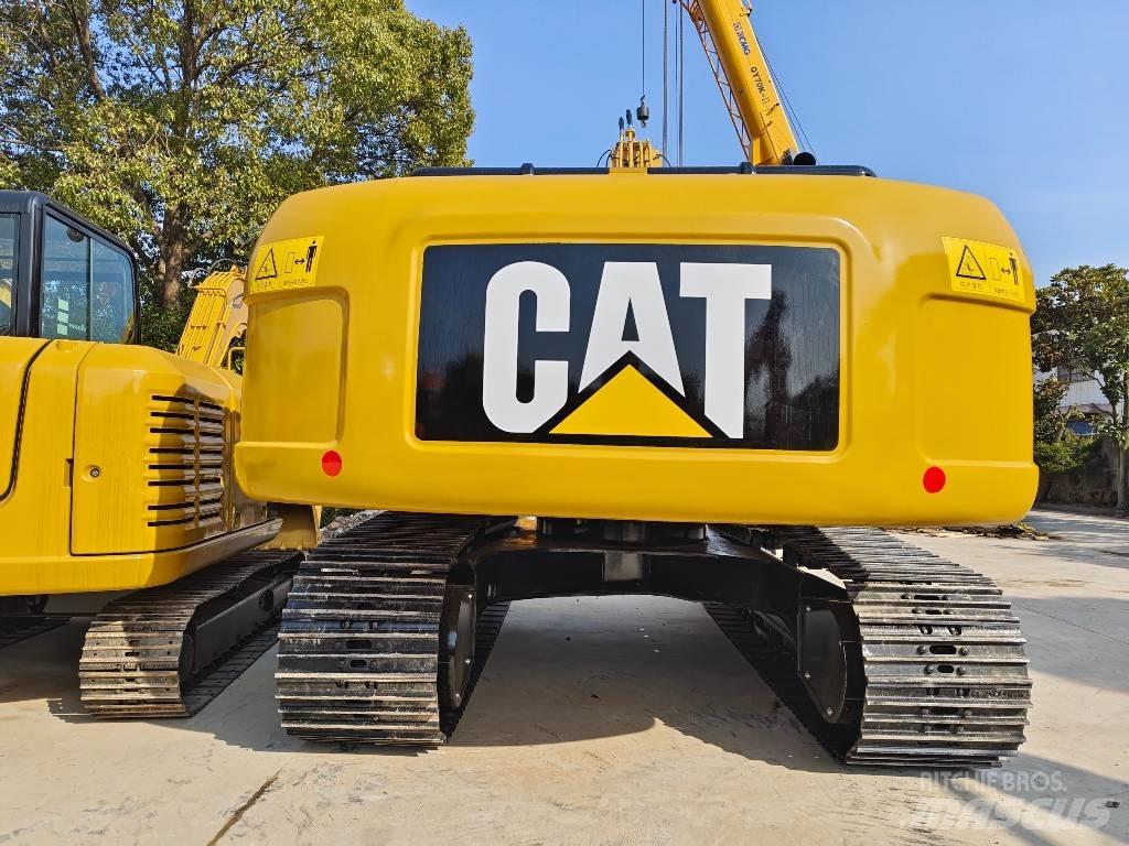 CAT 320 D 履带挖掘机