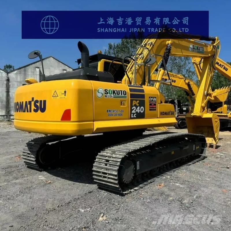 Komatsu PC 240 履带挖掘机