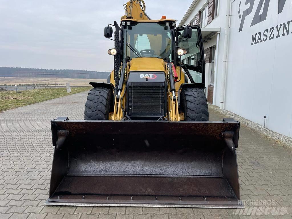 CAT 444 F2 反铲装载机