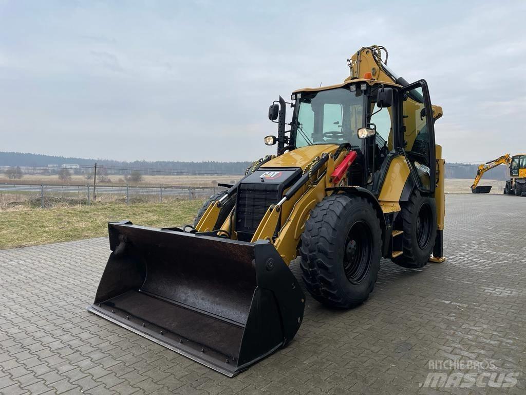CAT 444 F2 反铲装载机