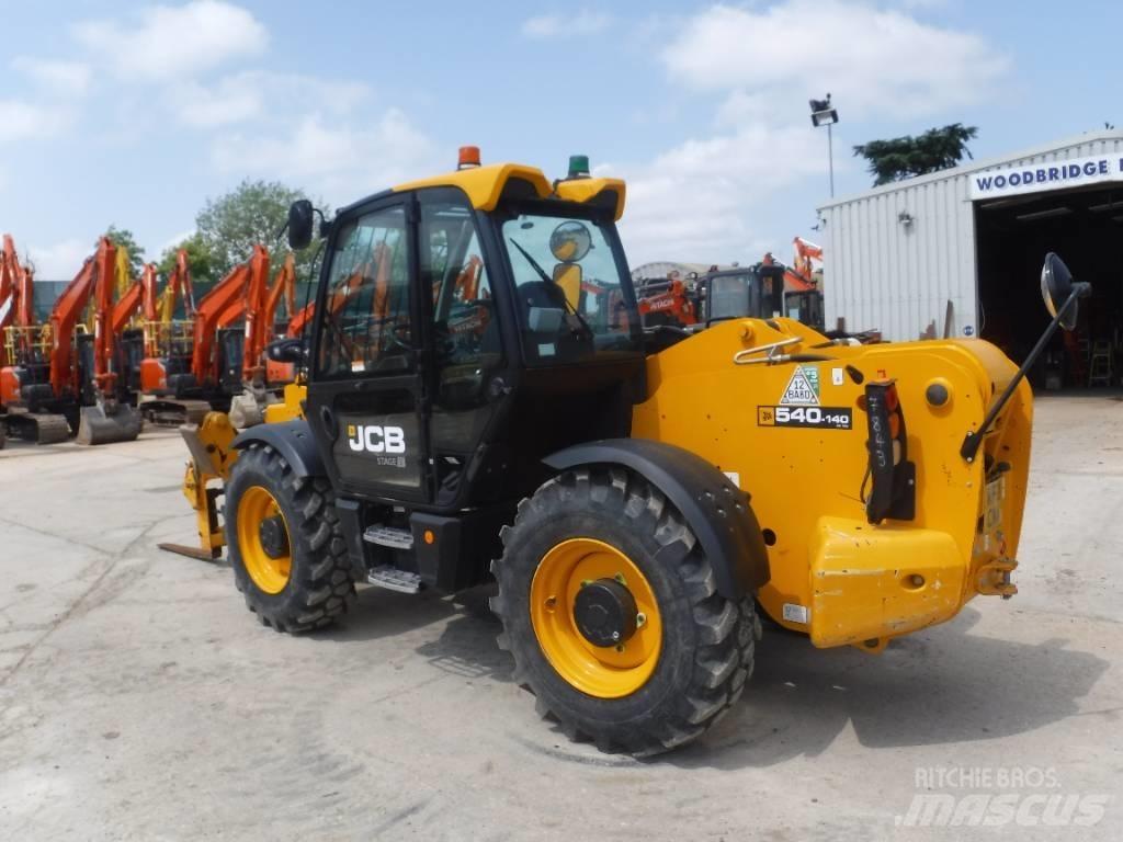 JCB 540-140 HI VIZ 伸缩臂叉装车|叉装车
