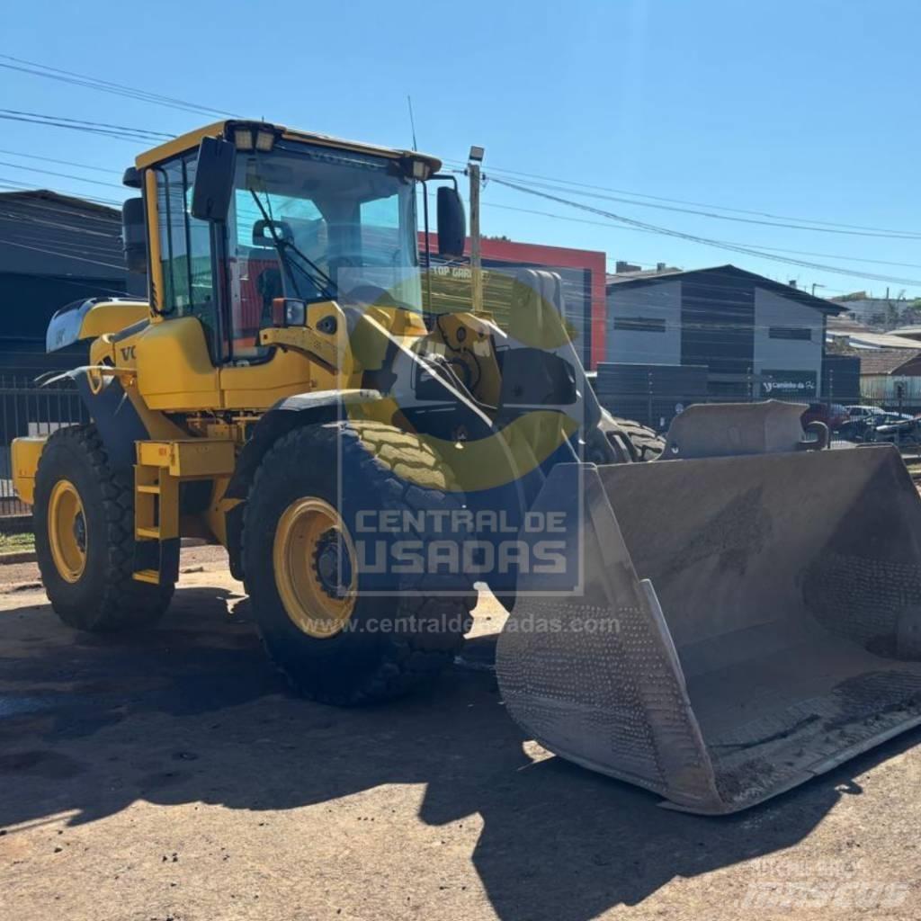 Volvo L 90 F 轮式装载机