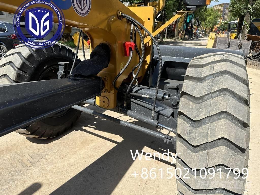 XCMG GR1803 平地机/推土机