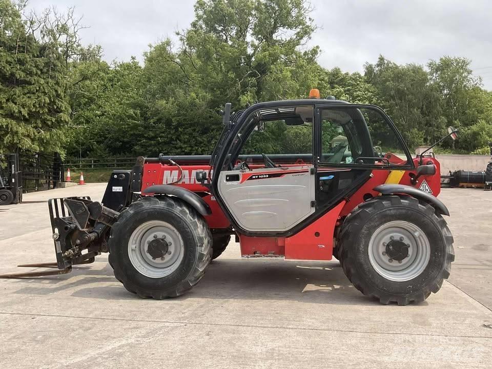 Manitou 1033 伸缩臂叉装车|叉装车