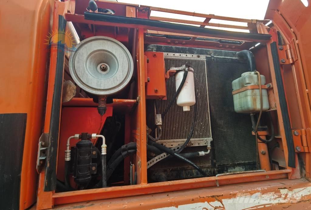 Doosan DH 150W-7 轮式挖掘机