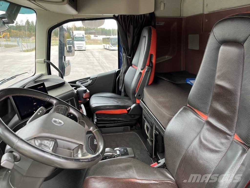Volvo FH16 木材运输车