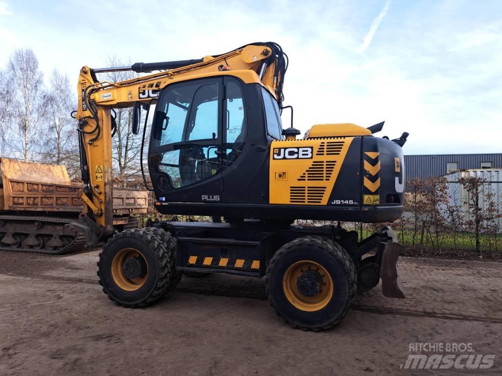 JCB JS 145 W 轮式挖掘机