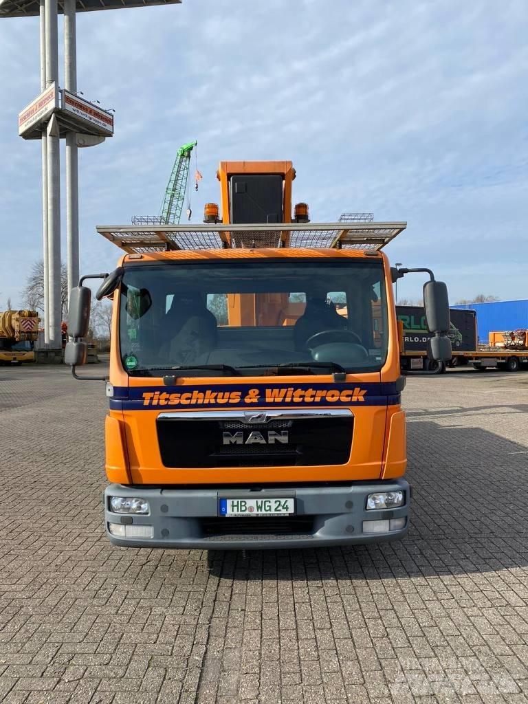 Ruthmann T 330 车载式高空作业车