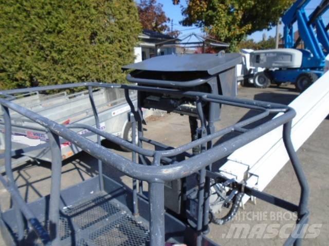Terex TB 85 曲臂高空工作平台
