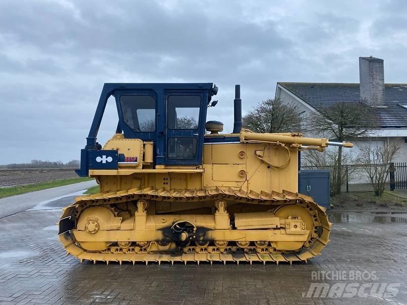 Komatsu D 85 P 履带式推土机