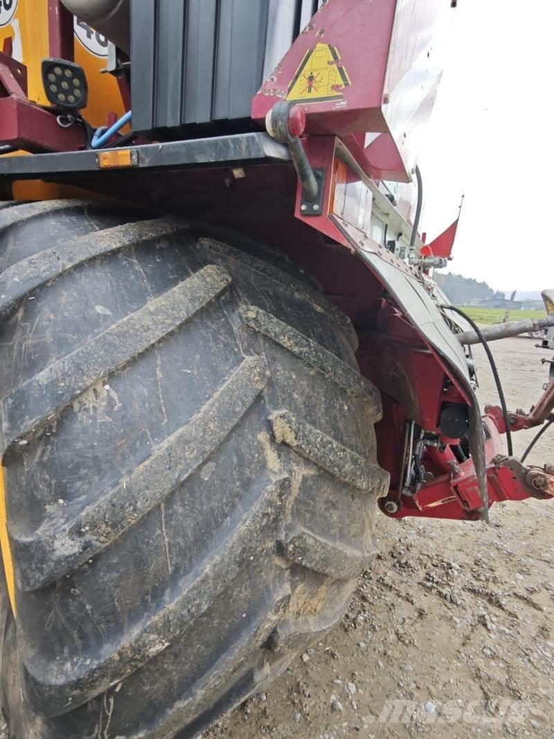 Vredo VT 3936 撒肥机