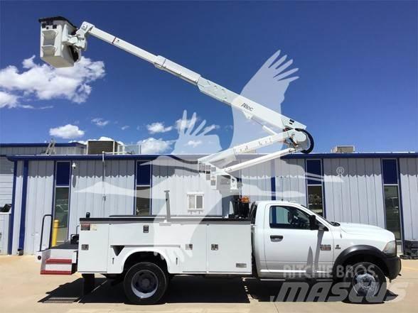 Altec AT37G 车载式高空作业车