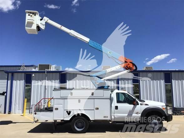 Altec AT37G 车载式高空作业车