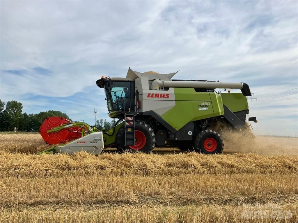 CLAAS Evion 430 联合收割机