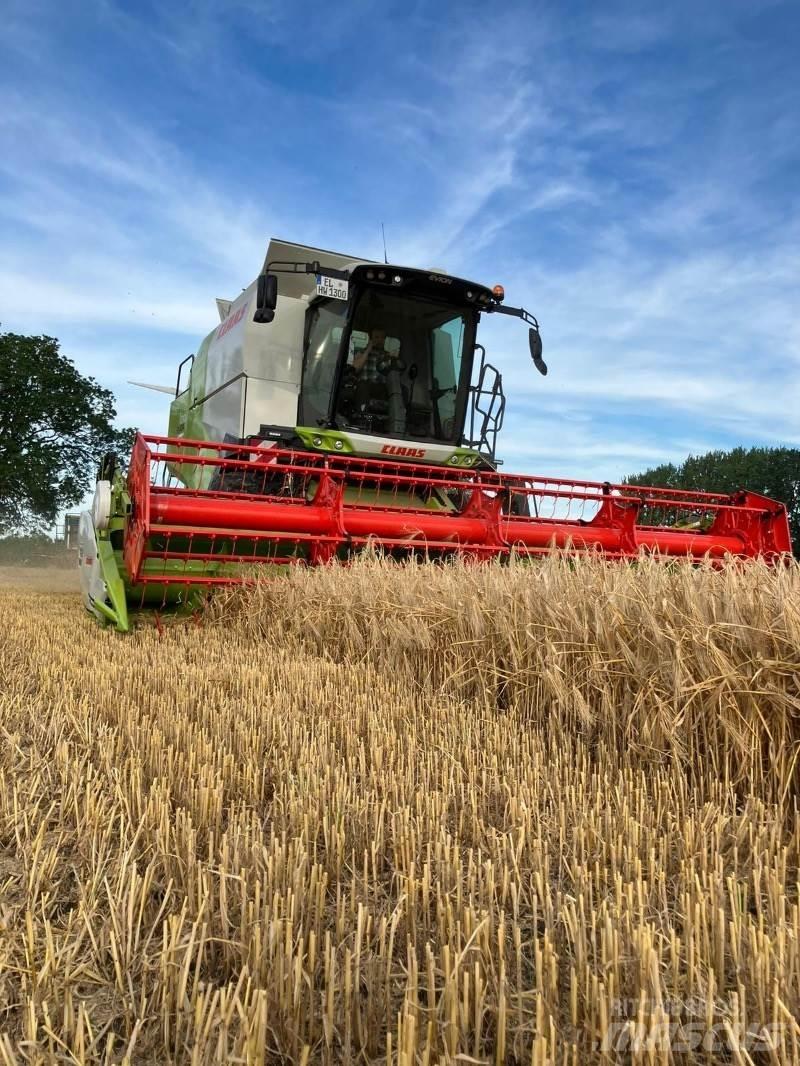 CLAAS Evion 430 联合收割机