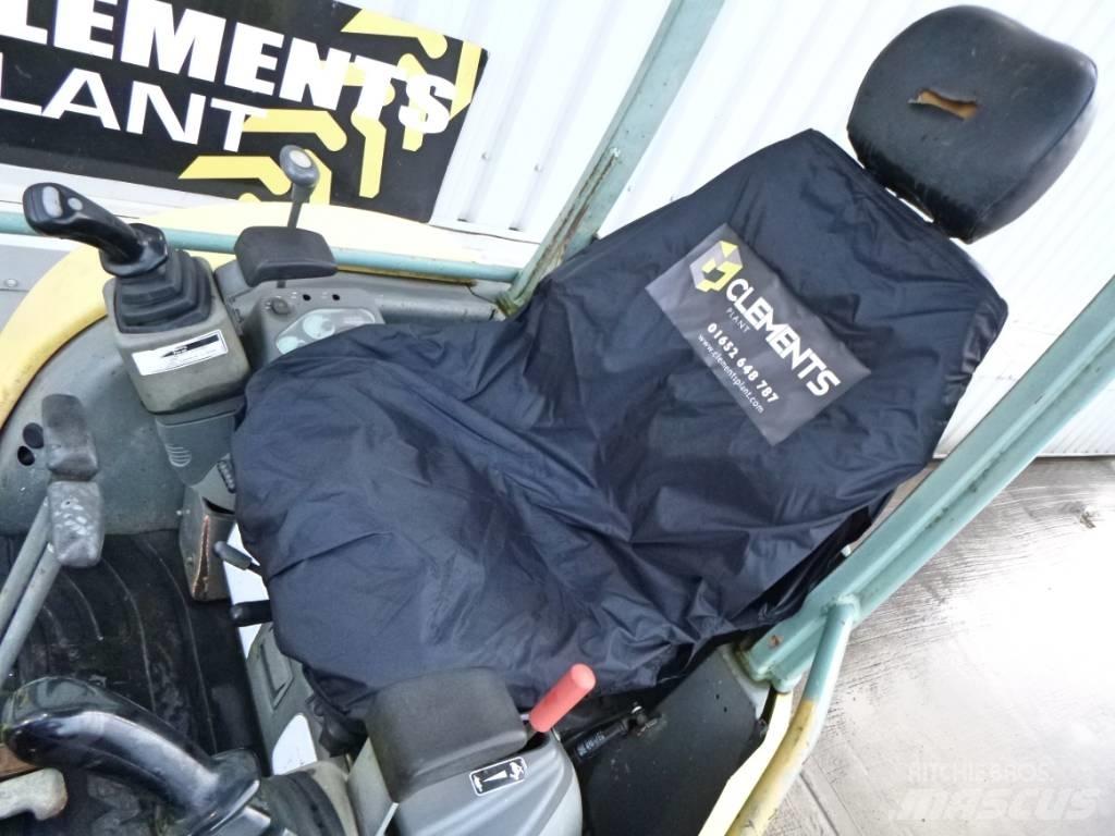 Yanmar Vio25 小型挖掘机
