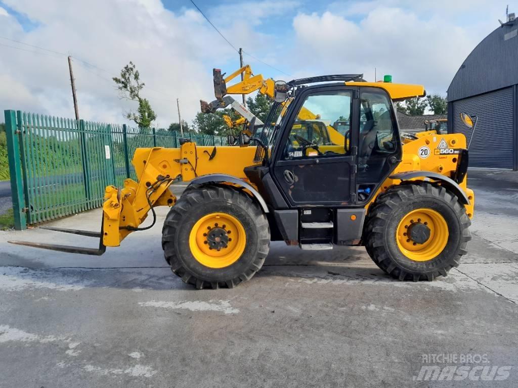 JCB 560-80 伸缩臂叉装车|叉装车