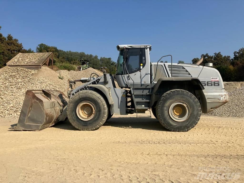 Liebherr L 566 轮式装载机