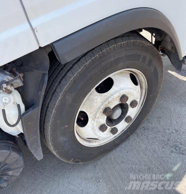 Elgin Broom Badger 道路清扫车