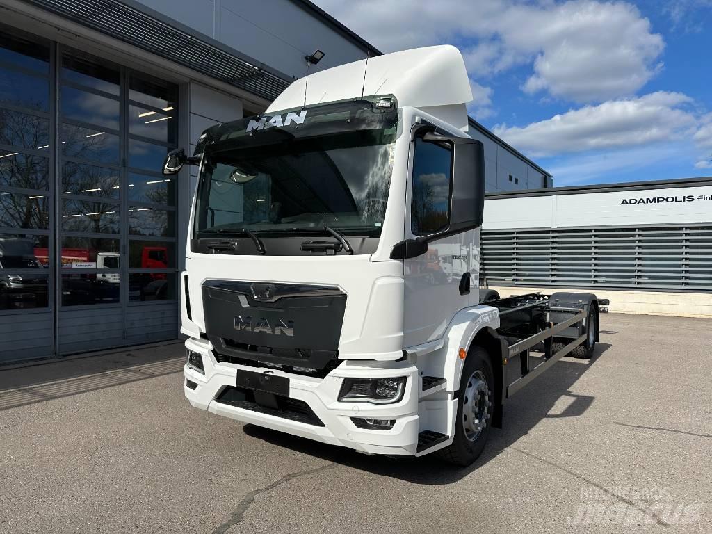 MAN TGM 18.290 平板车