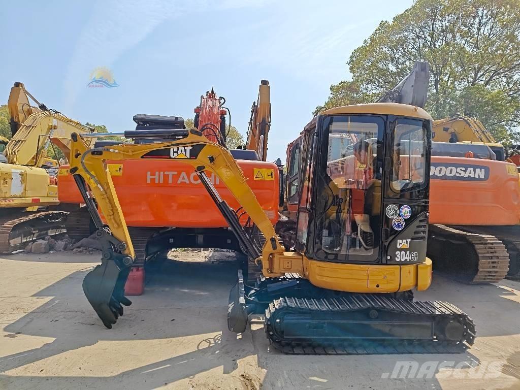CAT 304 CR 小型挖掘机