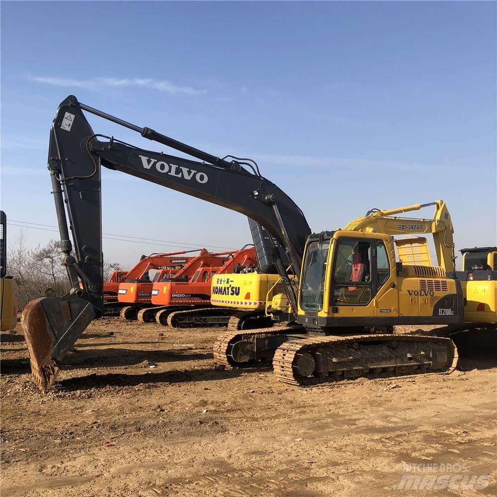 Volvo EC210B 履带挖掘机