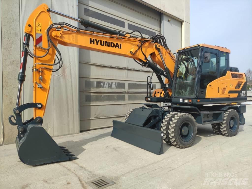 Hyundai HW140 轮式挖掘机