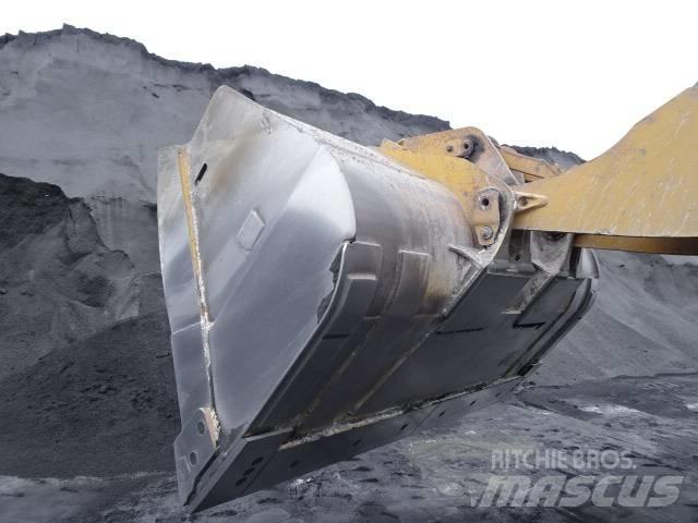 CAT 982 M 轮式装载机