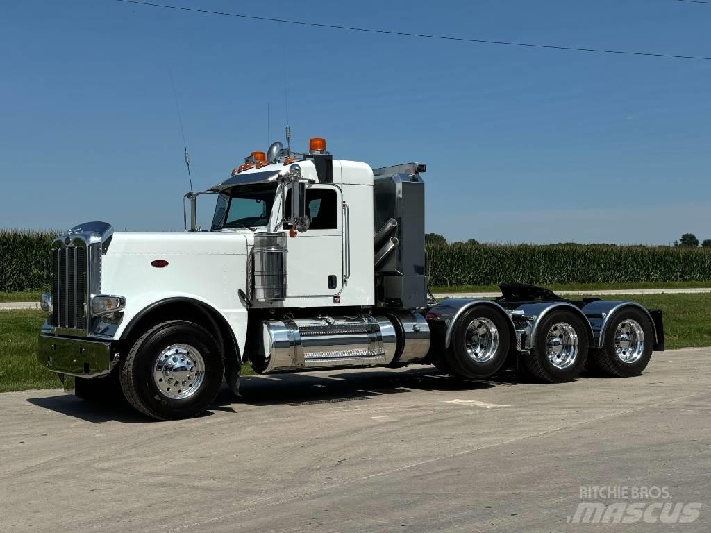 Peterbilt 389 牵引车