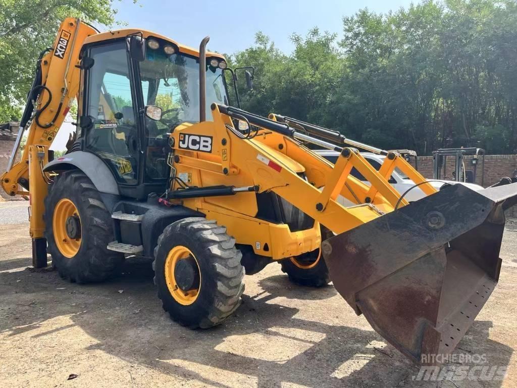 JCB 3 CX 反铲装载机