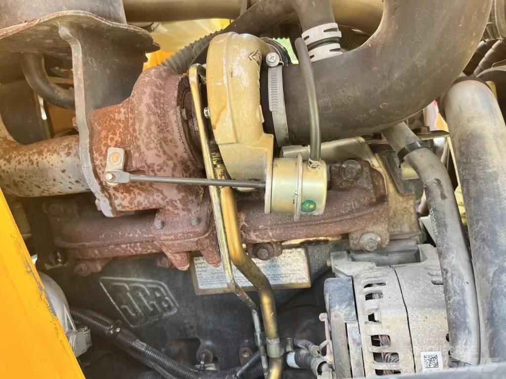 JCB 3 CX 反铲装载机