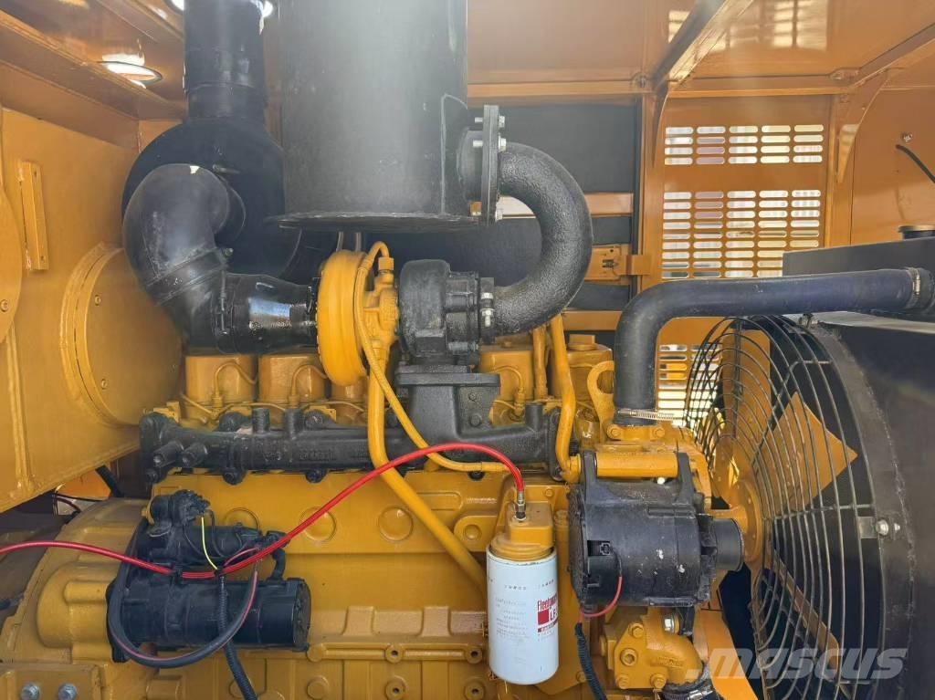 CAT 140 H 平地机/推土机