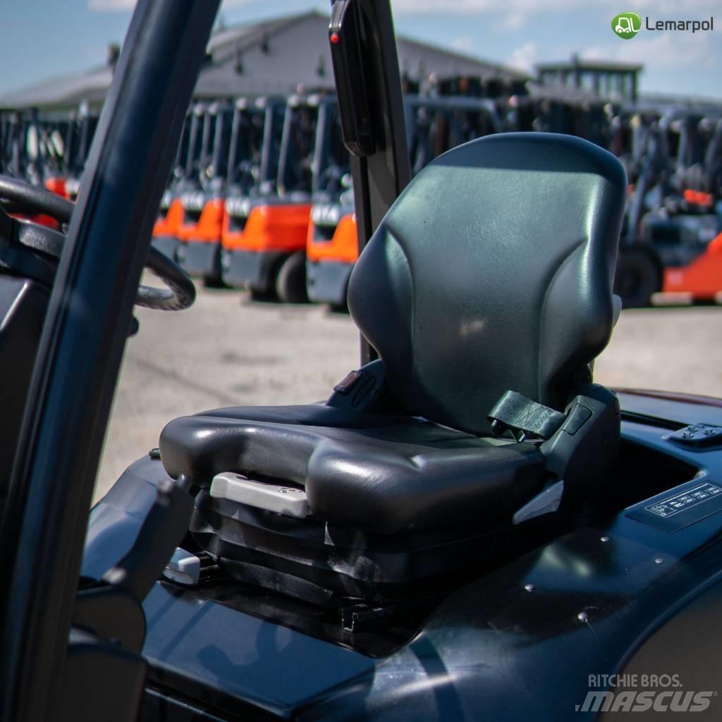 Manitou MI 30 D 天然气叉车